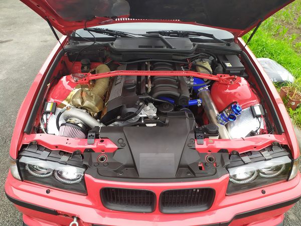 BMW E30 M52 & £1000